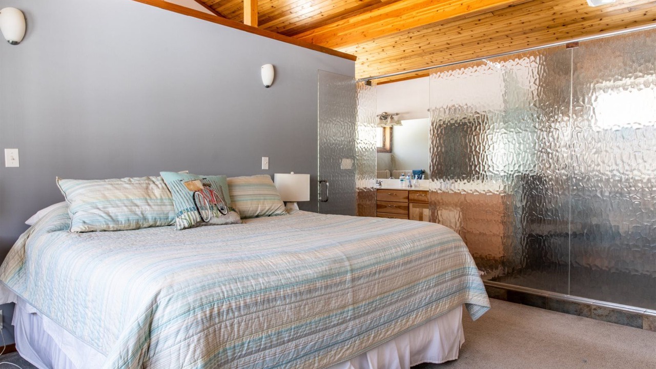 Photo of Bedroom in Harbert