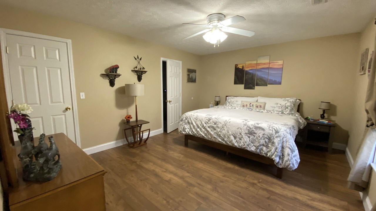 Photo of Bedroom in Seymour
