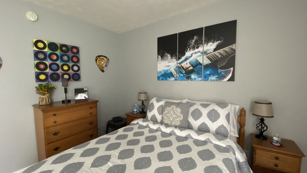 Photo of Bedroom in Seymour