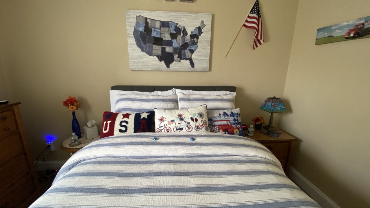 Photo of Bedroom in Seymour