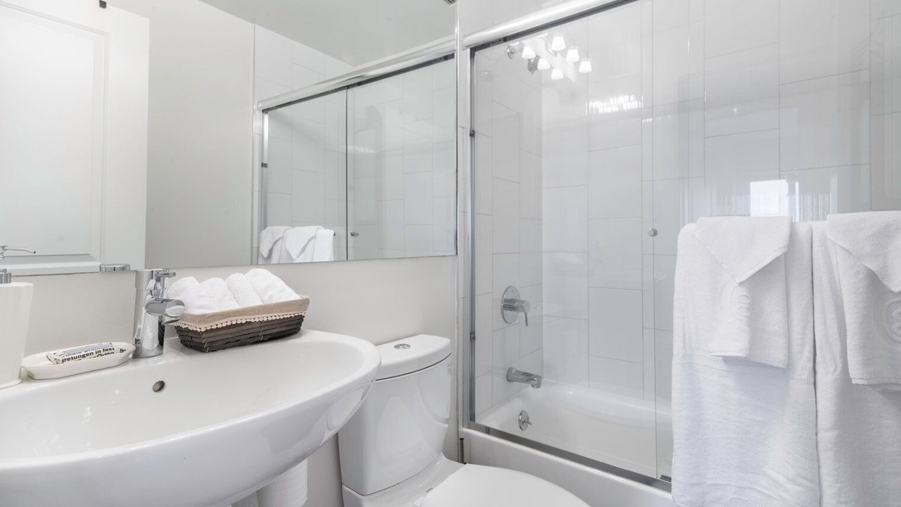 Photo of Bathroom in Lower Nob Hill