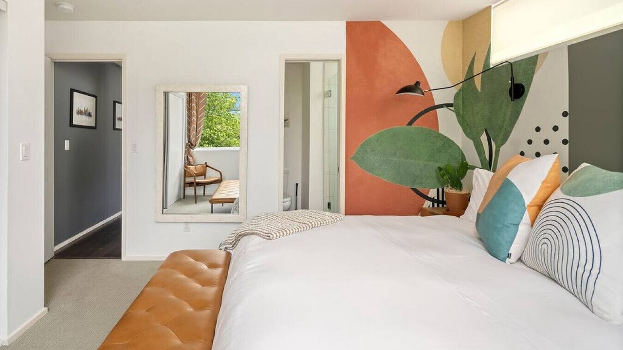 Photo of Bedroom in Eastlake