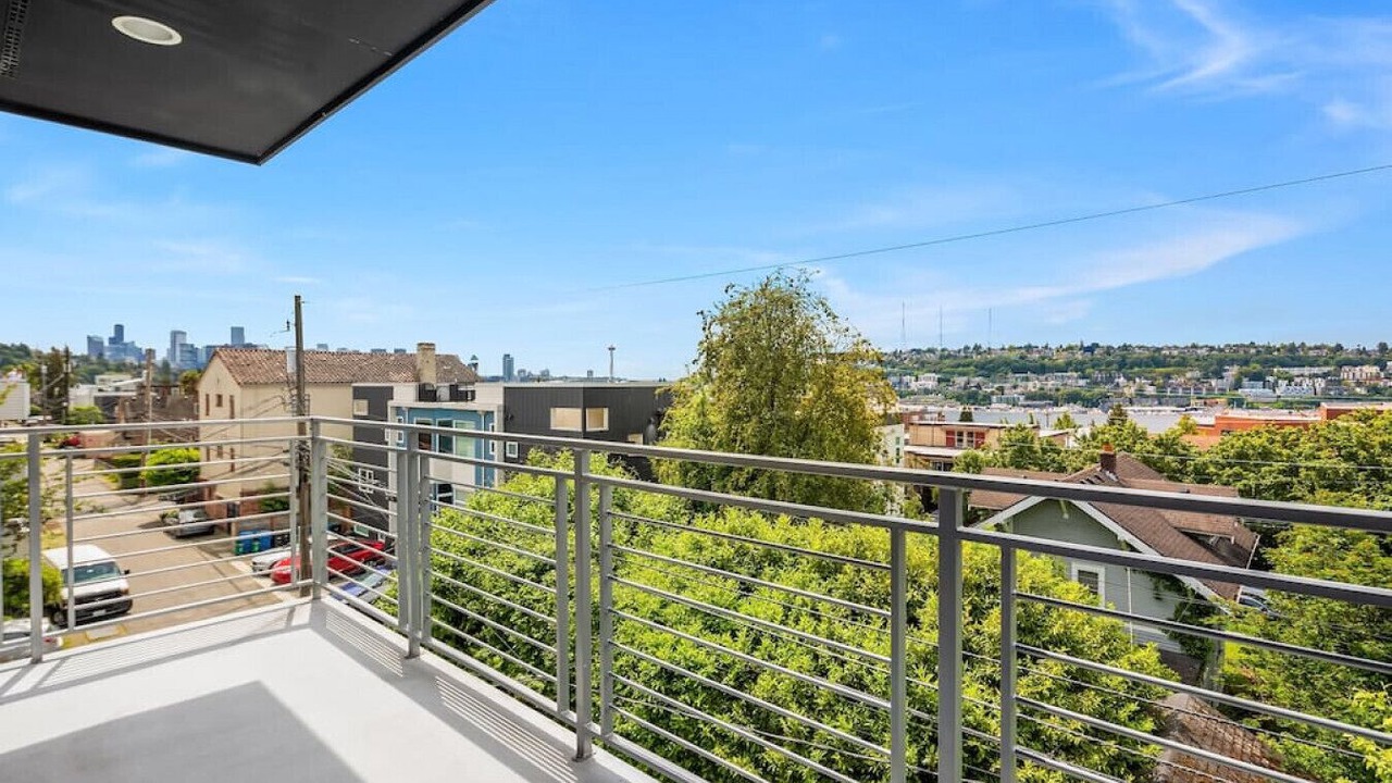 Photo of Outdoor in Eastlake