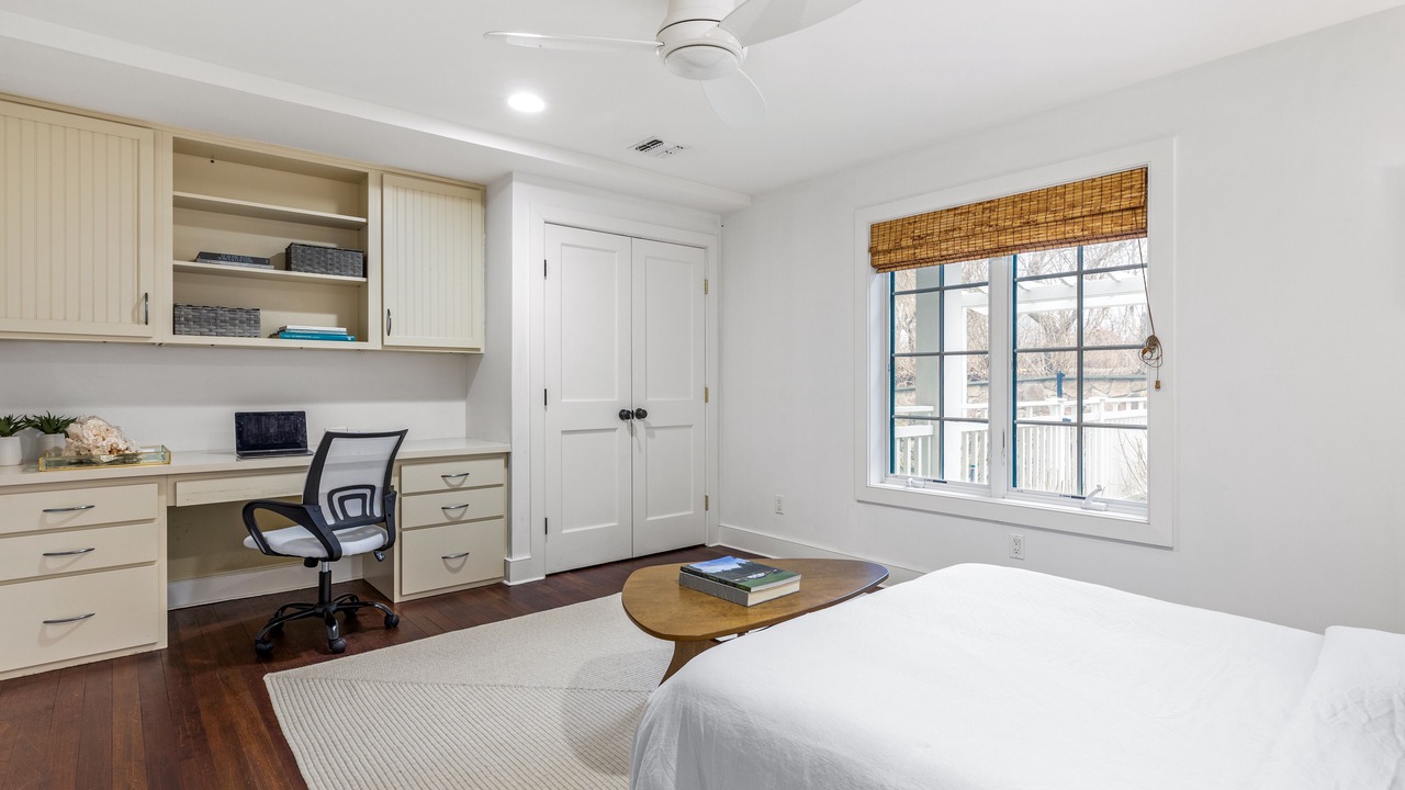 Photo of Bedroom in Montauk