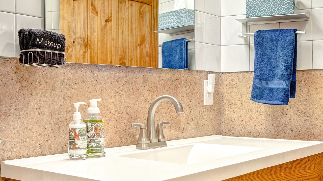 Photo of Bathroom in Greenbrier
