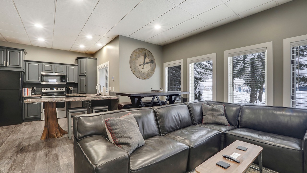Photo of Livingroom in Boyne Falls