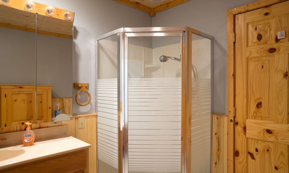 Photo of Bathroom in Alpine Village