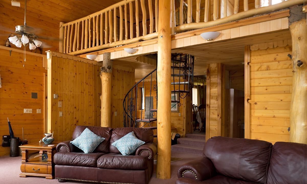 Photo of Livingroom in Alpine Village
