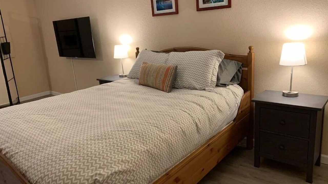 Photo of Bedroom in Lake Forest Park
