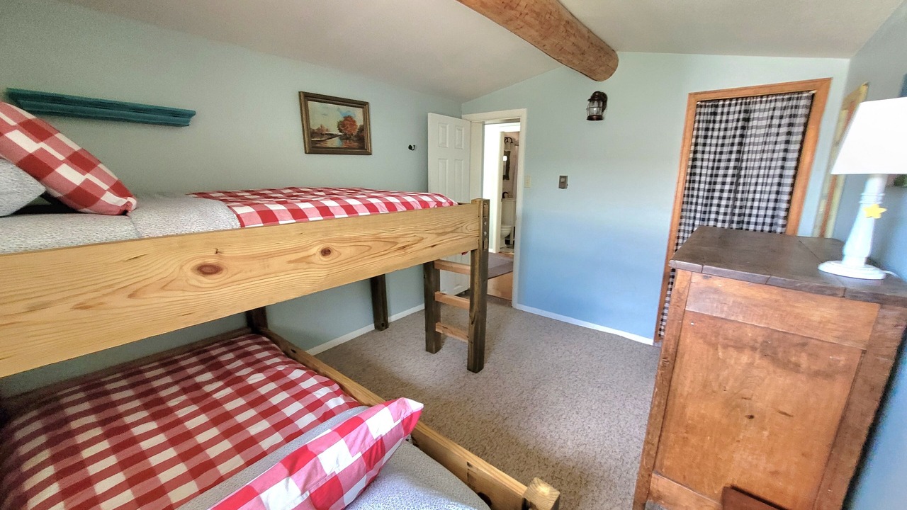 Photo of Bedroom in Cedaredge