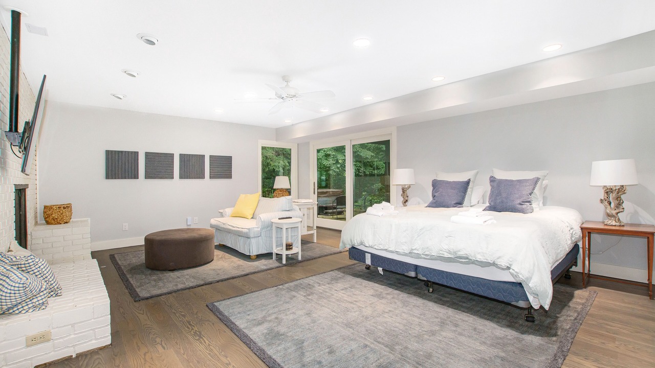 Photo of Bedroom in Harbert