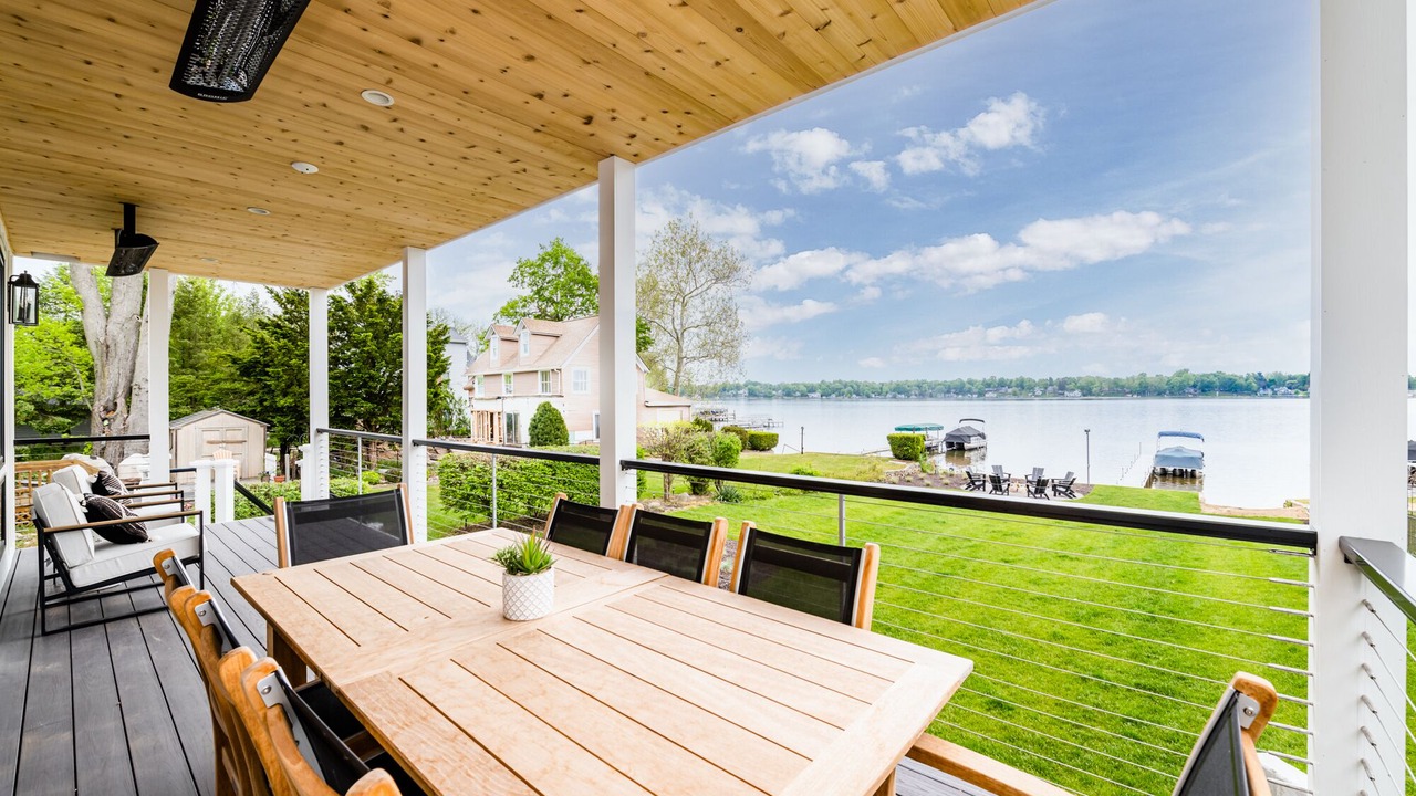 Photo of Outdoor in Paw Paw Lake