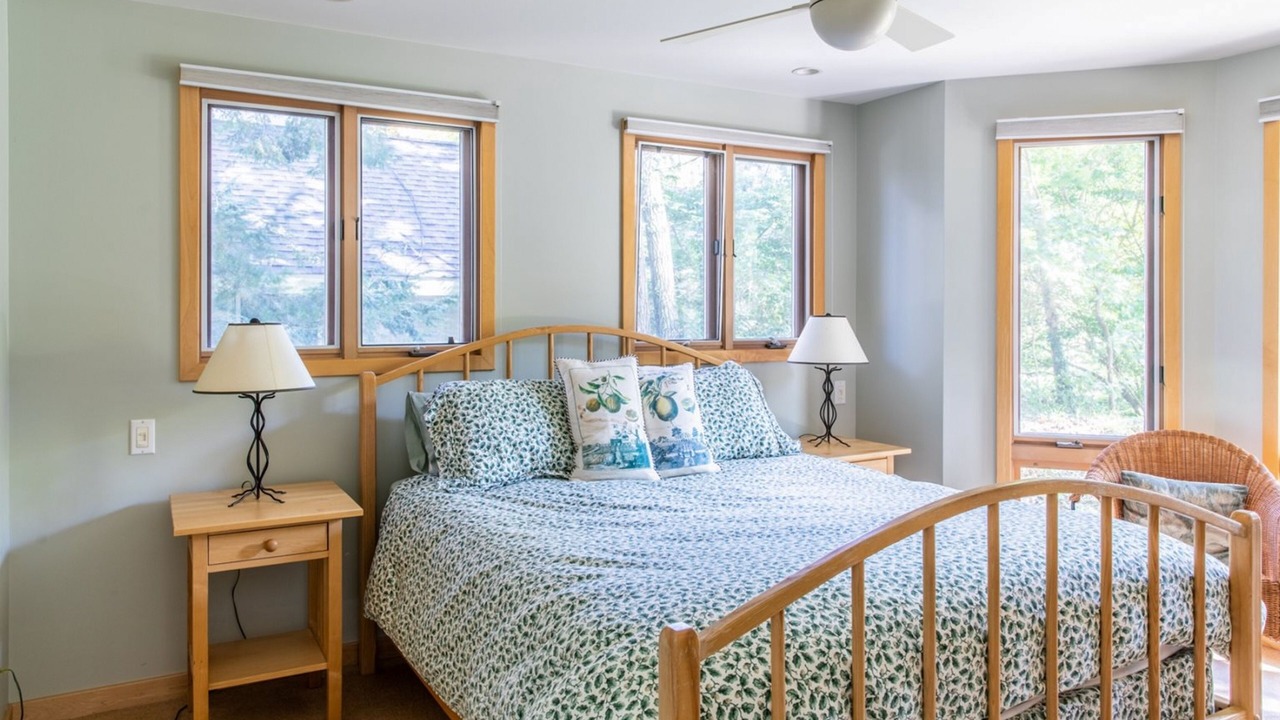 Photo of Bedroom in Shorewood-Tower Hills-Harbert