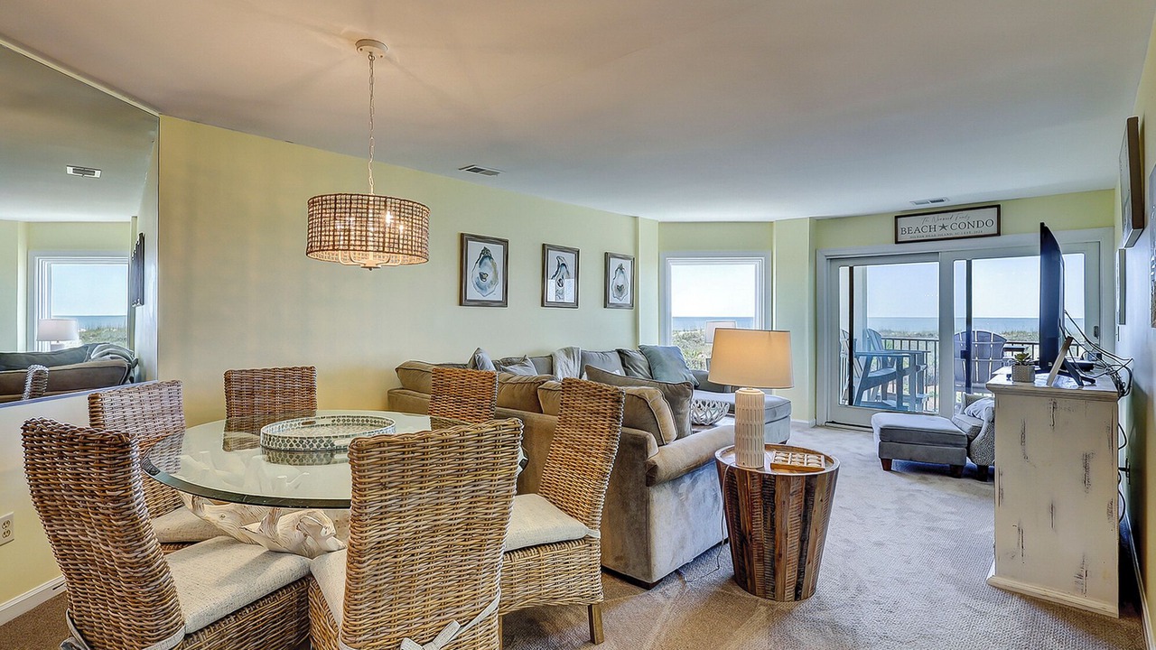 Photo of Livingroom in Folly Field