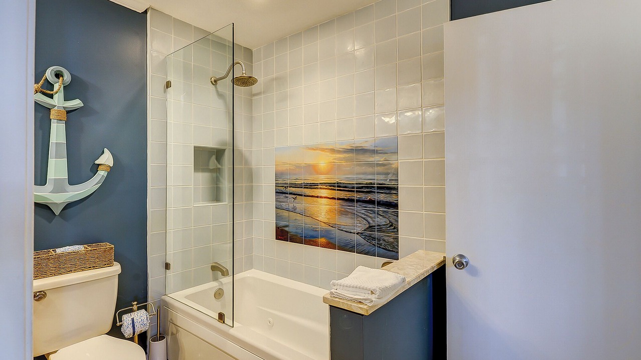 Photo of Bathroom in Folly Field