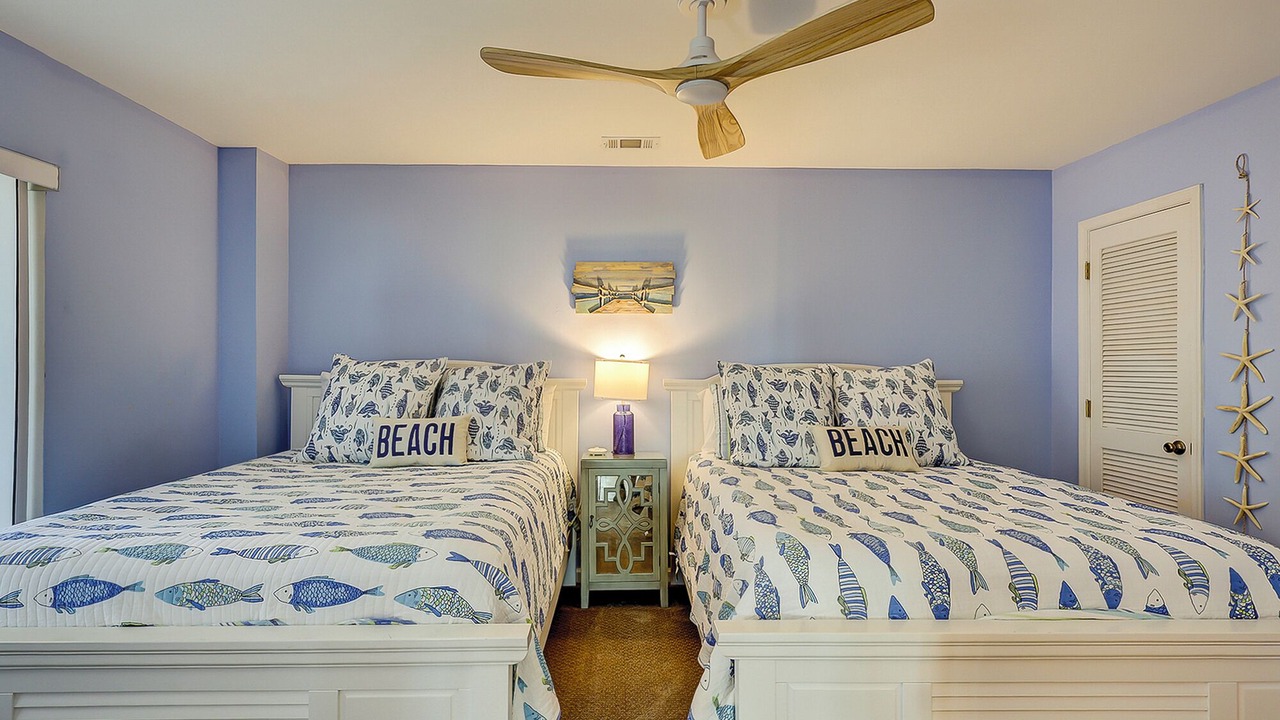Photo of Bedroom in Folly Field