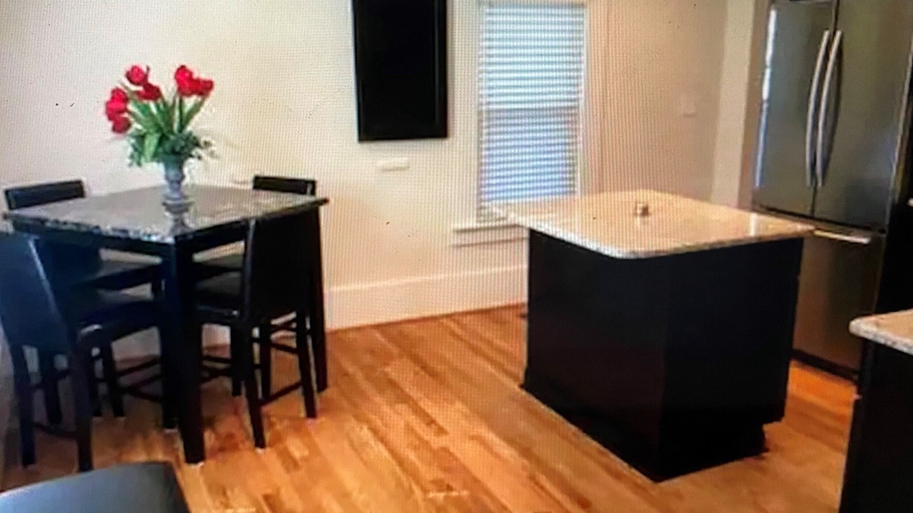 Photo of Bedroom in Maxwell