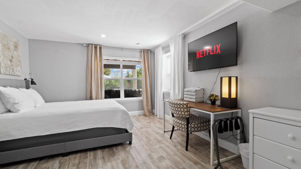 Photo of Bedroom in Castle Rock
