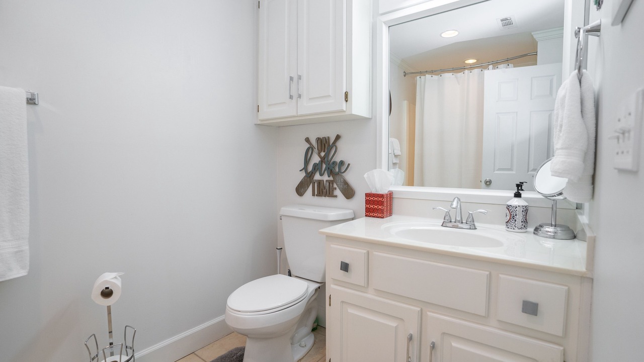 Photo of Bathroom in Lake Oconee