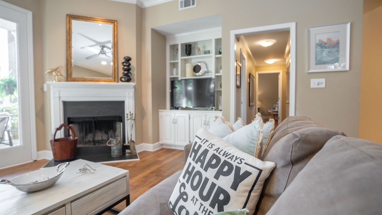 Photo of Livingroom in Lake Oconee