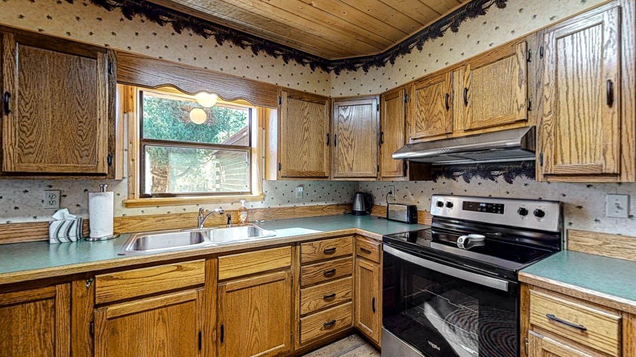 Photo of Kitchen in South Fork