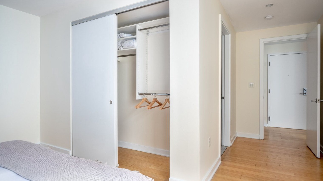 Photo of Bedroom in Theatre District