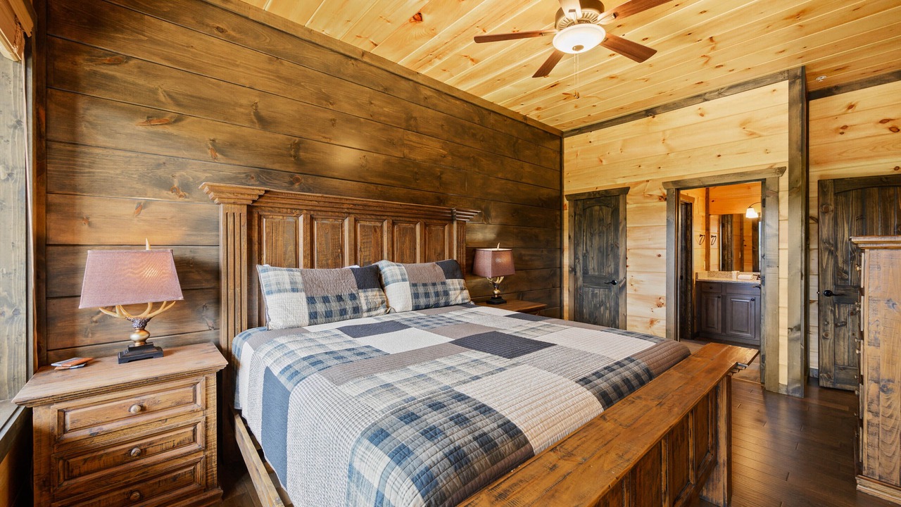 Photo of Bedroom in Gatlinburg