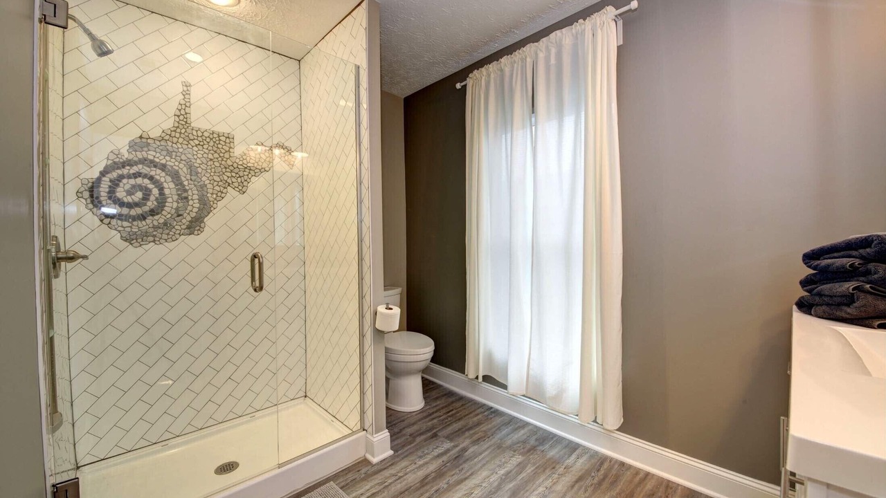 Photo of Bathroom in Scott Depot