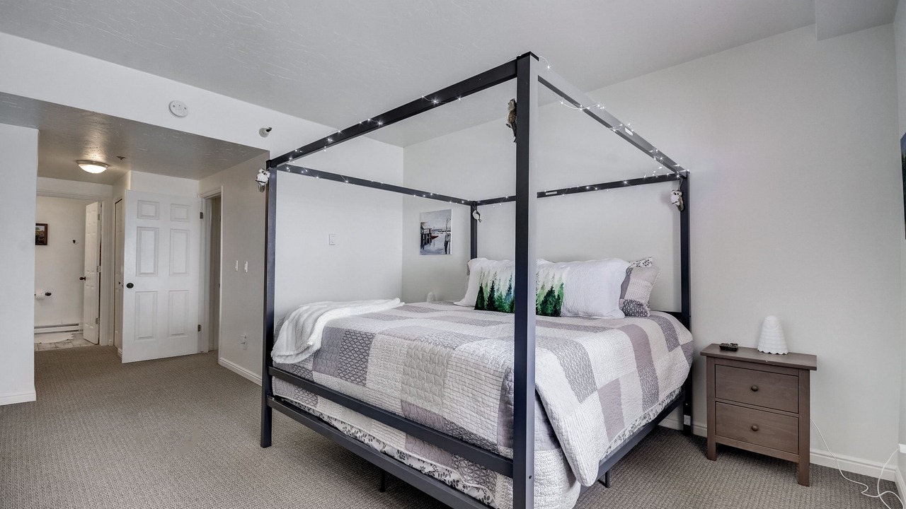 Photo of Bedroom in North Park City
