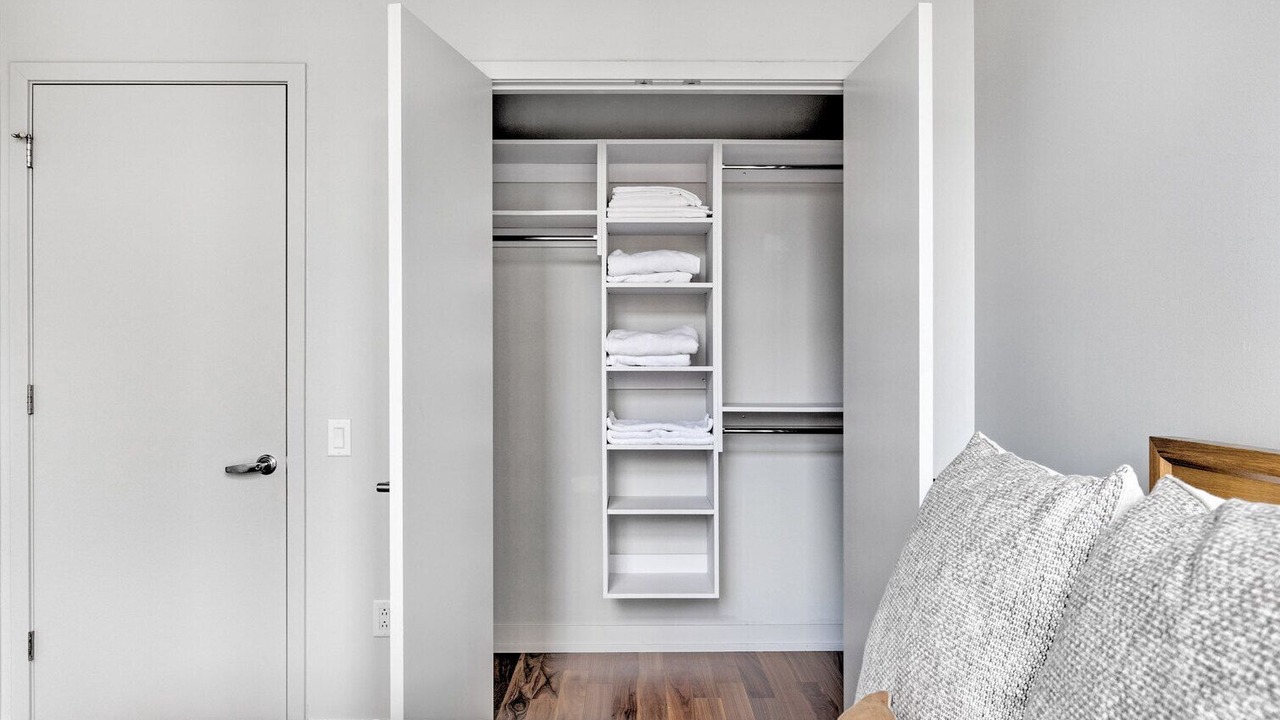Photo of Bedroom in Near North Side