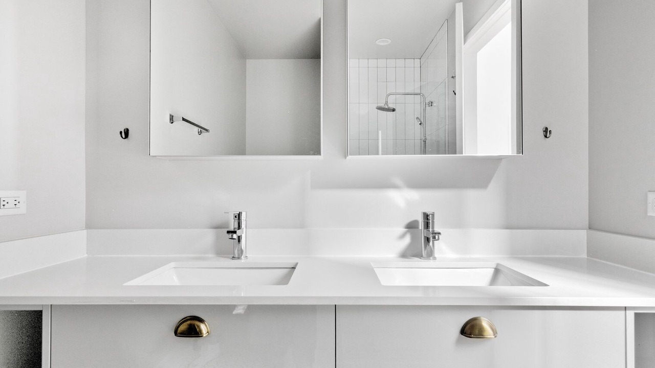 Photo of Bathroom in Near North Side