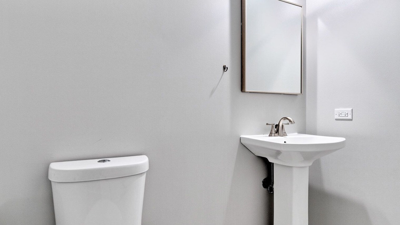 Photo of Bathroom in Near North Side