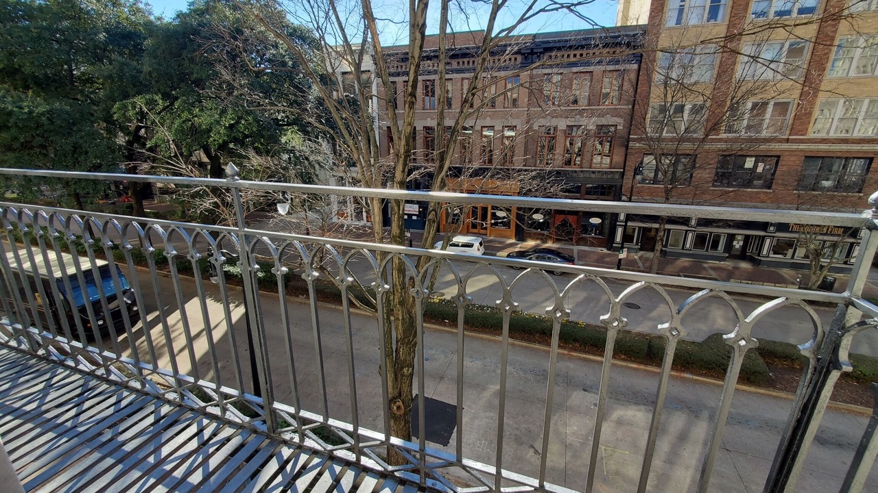 Photo of Patio Balcony in Central City