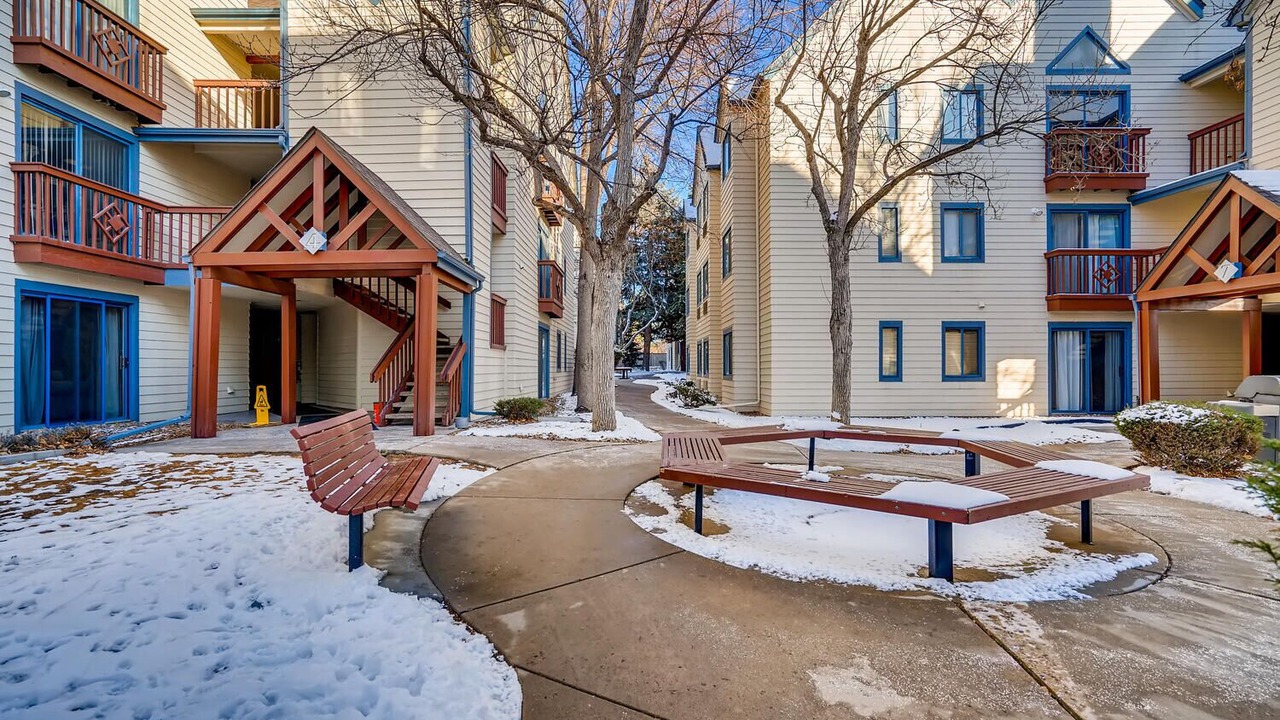 Photo of Outdoor in Englewood