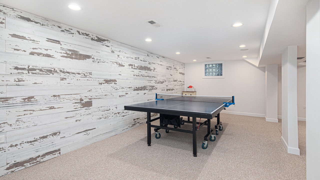 Photo of Bedroom in Lakeside