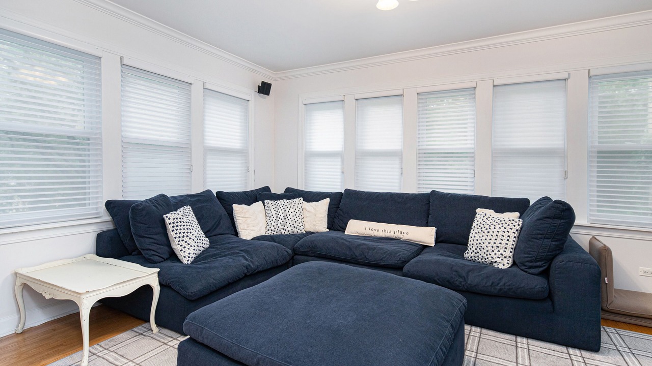 Photo of Livingroom in Lakeside
