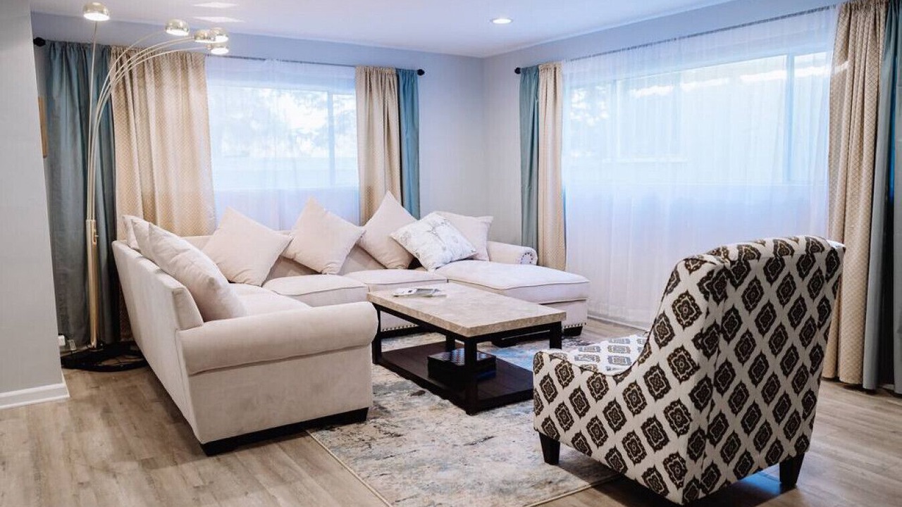 Photo of Bedroom in NoHo Arts District