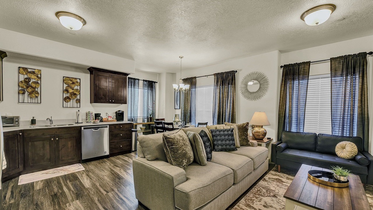 Photo of Livingroom in Clearfield
