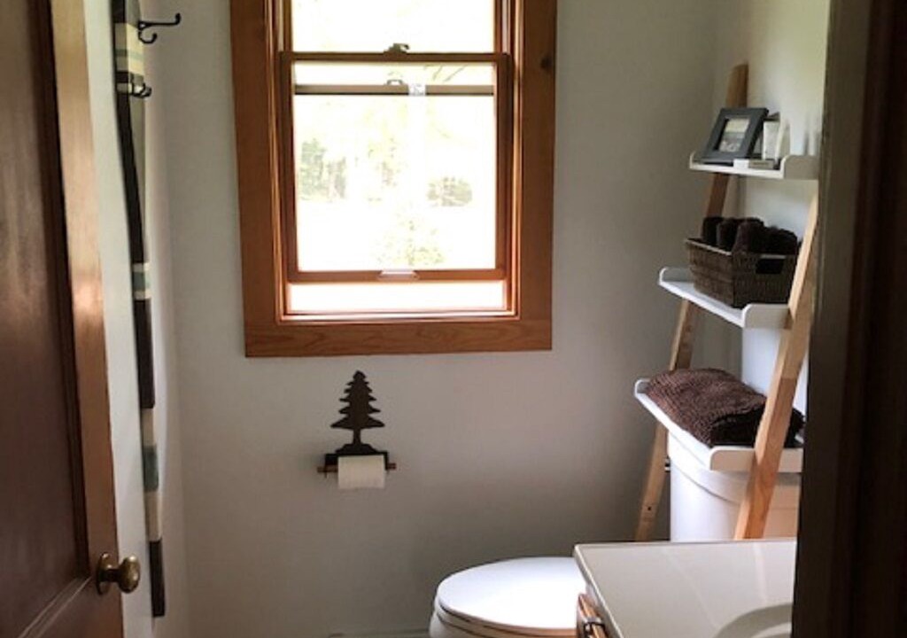 Photo of Bathroom in Sayner