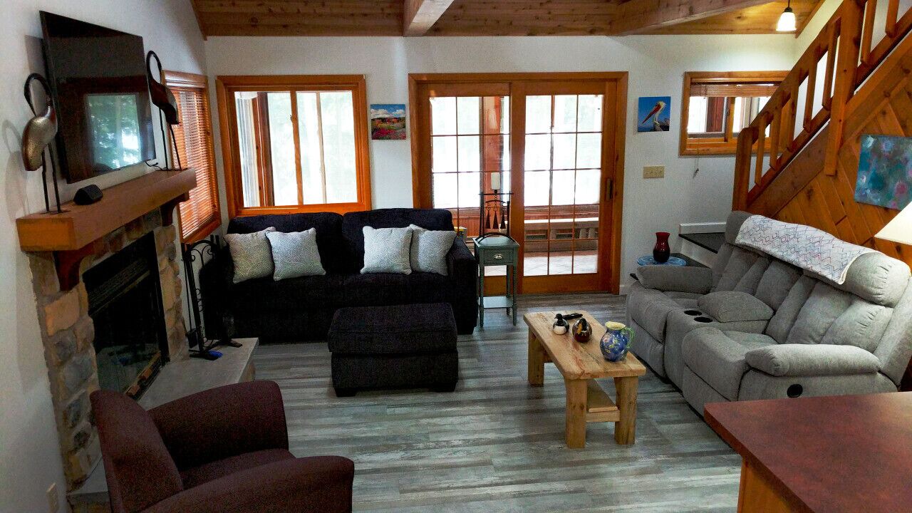 Photo of Livingroom in Three Lakes