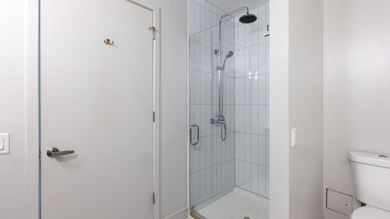 Photo of Bathroom in Near North Side