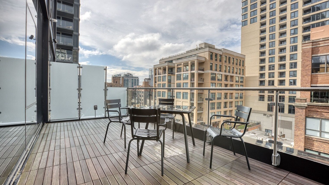 Photo of Outdoor in Near North Side
