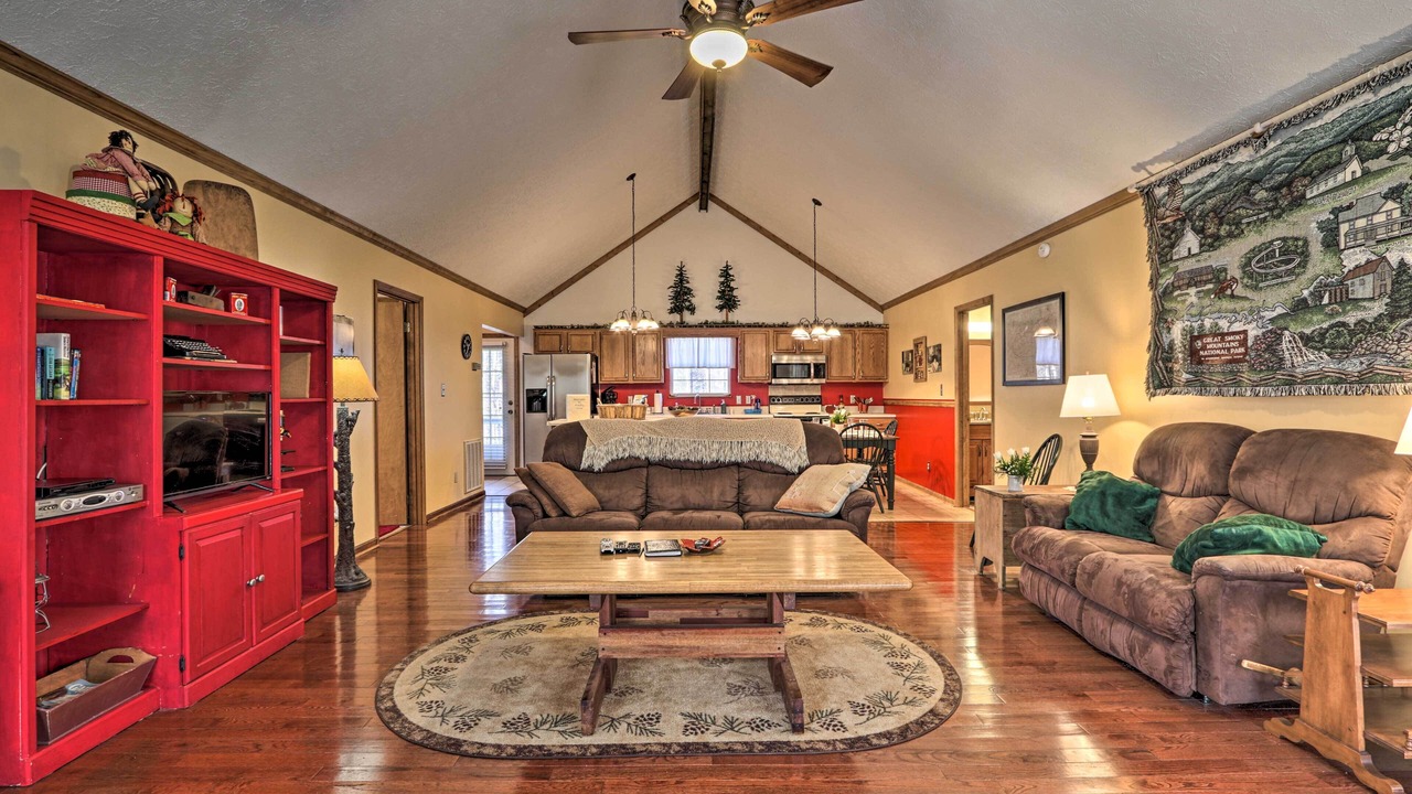 Photo of Bedroom in Wears Valley