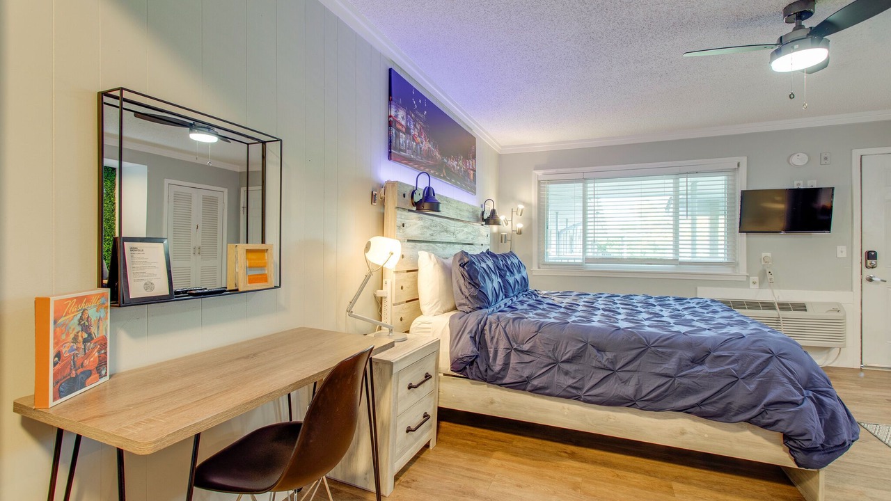Photo of Bedroom in Melrose
