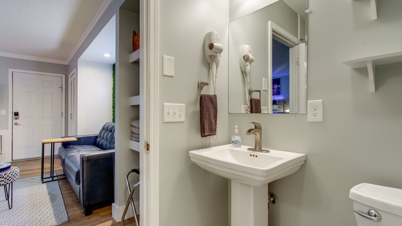 Photo of Bathroom in Melrose