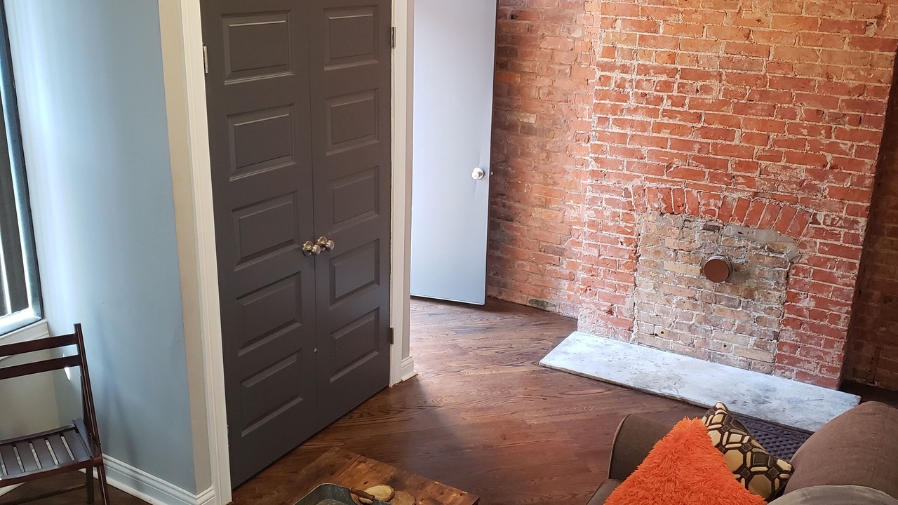 Photo of Livingroom in Corryville