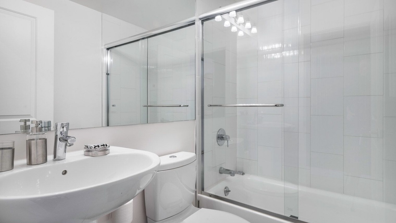 Photo of Bathroom in Lower Nob Hill