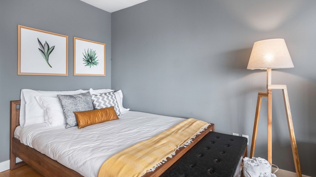 Photo of Bedroom in Lower Nob Hill