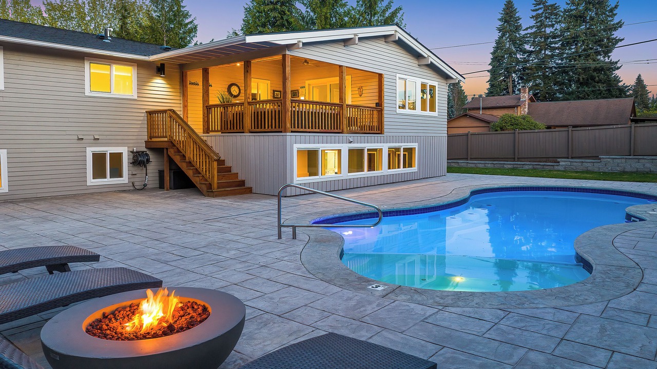 Photo of Outdoor in Edmonds