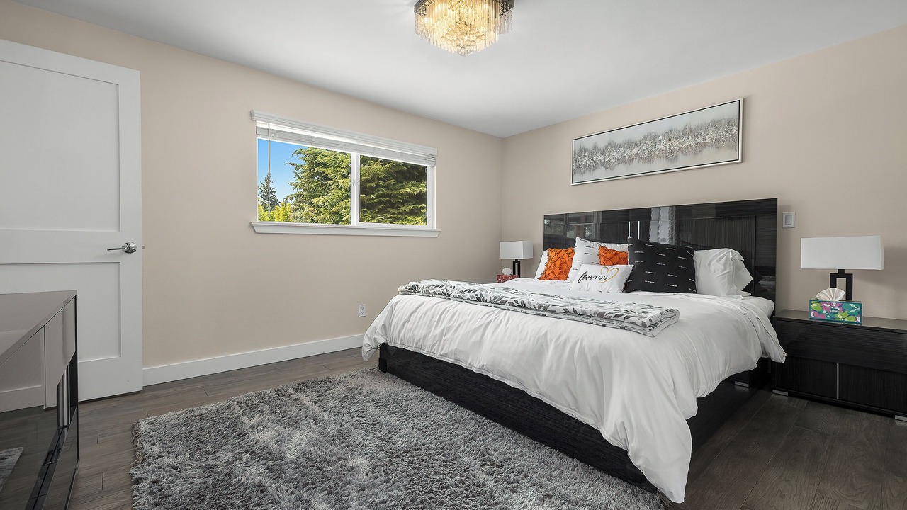 Photo of Bedroom in Edmonds